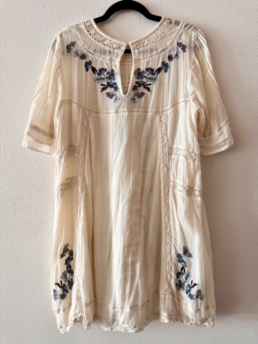 Free People Ivory Floral Embroidered Women's Boho Dress Size L - Picture 2 of 6
